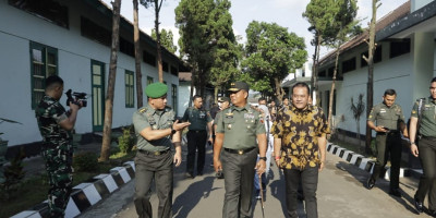 Berkunjung di Hubdam, Pangdam Tegaskan Bakal Ada Kejutan untuk Veteran di Tanggal 17 Agustus 