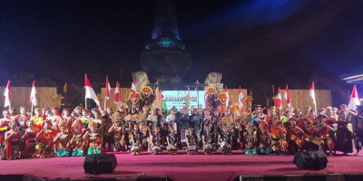 Festifal Klungkung Menari Berlangsung Meriah