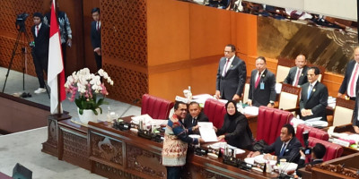 Tok! DPR Sahkan RUU Kesehatan Jadi Undang-Undang