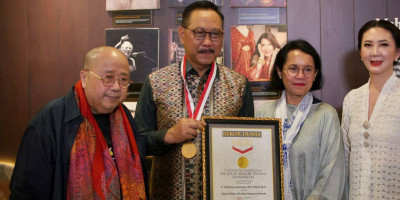 MURI Berikan Anugerah Mahakarya Luar Biasa kepada Sebelas Orang Rekoris 