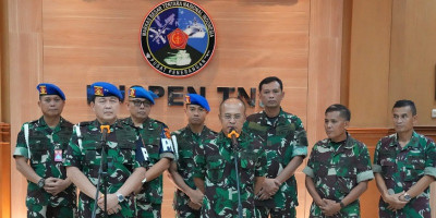 Jaga Netralitas TNI, Banner Capres Ganjar Dicopot dari Lahan Makodim