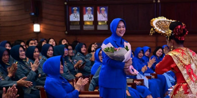 Ny. Fera Muhammad Ali : Menjadi Korps Wanita TNI AL Antara Kodrat, Karir Profesional, dan Emansipasi