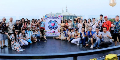 Keseruan Summer Party Komunitas Lope Lope 