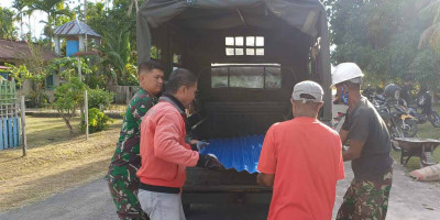  Dandim 1708/BN Berikan Bantuan untuk Pembangunan Pangkalan Ojek