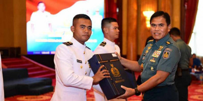 Kasal: Perwira Remaja TNI AL Sebagai Generasi Penerus Pemimpin Bangsa di Era Indonesia Emas 2045
