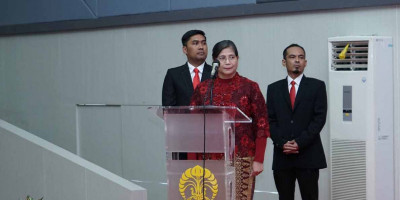Bahas Perumahan Bagi MBR, Zanariah Berhasil Raih Gelar Doktor Ilmu Administrasi