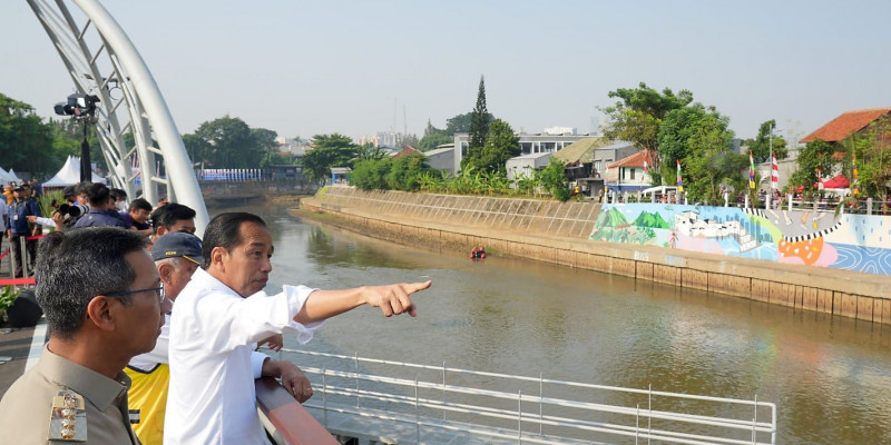 Presiden Jokowi Resmikan Sodetan Ciliwung 1.2 Km untuk Kendalikan Banjir Jakarta