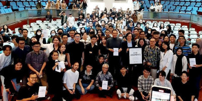 Penulis Buku Good Arguments Dorong Transformasi Pendidikan Indonesia