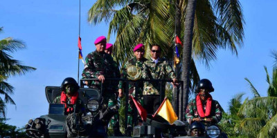 Menkopolhukam RI Jadi Warga Kehormatan Marinir TNI AL