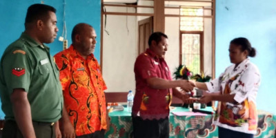Sertijab Kepala Kampung Inmdi Dihadiri Babinsa Posramil Biak Timur