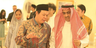 Makan malam Bersama Dubes Arab, Sultan Minta 300-400 Ribu Kuota Haji Tiap Tahun 