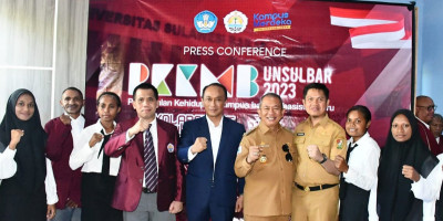 Mahasiswa Terinspirasi Kisah Prof Zudan Saat Menyampaikan Orasi Ilmiah Pada PPKBM Unsulbar