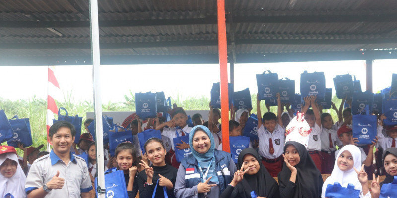 Bakrie Amanah Renovasi dan Beri Perlengkapan Sekolah di SD Grahadura Leidongprima