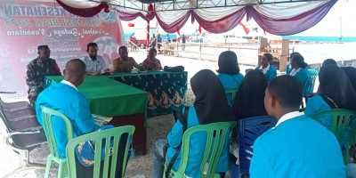 Babinsa Kampung Samau Hadiri Penerimaan KKL IISIP Yapis Biak Kelompok 4/2023