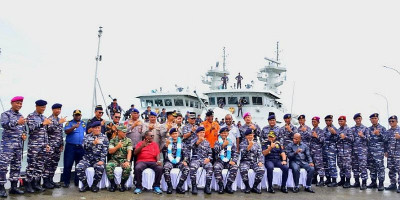 Wakil Komandan Pasmar 3 Ikut Sambut Kedatangan KRI Kapak-625 dan KRI Panah-626 