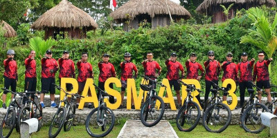 Komandan Pasmar 3 Beserta Pejabat Utama Pasmar 3 Laksanakan Fun Bike
