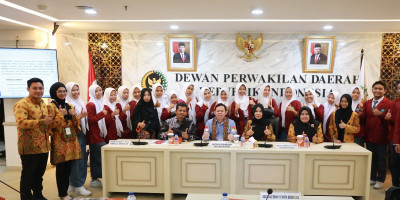 Beri Motivasi Siswa SMA Bengkulu, Sultan Ajak Generasi Muda Bangun Daerah