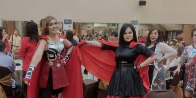 Wow! Ribuan Cosplayer dari Muda hingga Tua Ada di Indonesia