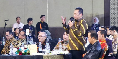 Pentingnya 'Pintu Darurat' Atasi Kedaruratan Politik Ataupun Kebuntuan Konstitusi