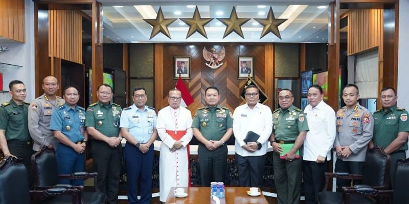 Dibutuhkan Parohkat berkualifikasi Pastor Tertahbis Mengikuti Pendidikan Perwira Karir  di Angkatan Darat