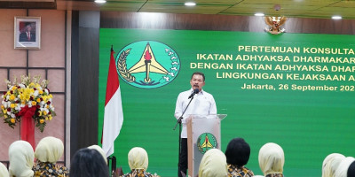 Jaksa Agung ST Burhanuddin:  Kesederhanaan adalah Cermin Integritas Keluarga