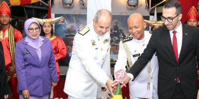 Kemeriahan Resepsi Diplomatik TNI AL dan KBRI Roma Peringati HUT TNI di Cyprus 