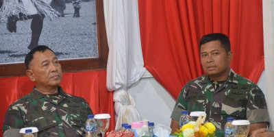 Dandim 1710/Mimika Sambut Kedatangan Danpussenif