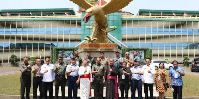 Kardinal Suharyo Lakukan Kunjungan Pastoral ke Lingkungan TNI-Polri di Palembang