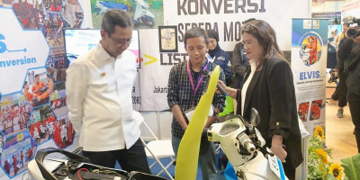 Pj Gubernur DKI Apresiasi Motor Konversi SMKN 55 Jakarta Kolaborasi dengan PLN