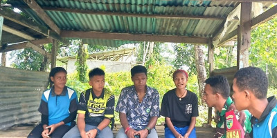 Tanamkan Kedisiplinan Pelajar, Babinsa Berikan Motivasi dan Wasbang