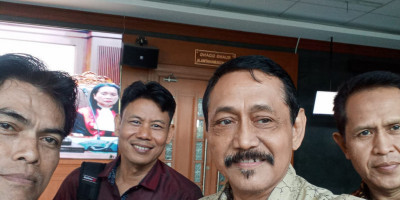 Perkomhan Gugat Perdata Ketua MK dan Ketua KPU di PN Jakpus