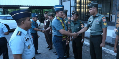 Panglima TNI: Tegakkan Hukum Dengan Cara Yang Bermartabat dan Tidak Melanggar Hukum