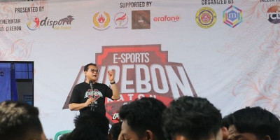 Buka eSport Cirebon Katon, Prof.Rokhmin Dahuri: Tercapainya Indonesia Emas Tidak Lepas dari Peran Pemuda
