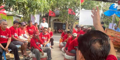 Di Hadapan Prof. Rokhmin, Nelayan Tradisional Karang Song Keluhkan Sampah dan Solar