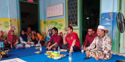 Subhanallah, Sikap Tawadhu Prof. Rokhmin Dahuri Beri Tausiyah di RA Al Burhan Gebang Cirebon 