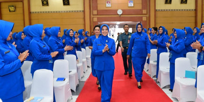 Ini Nasehat Ketua Umum Jalasenastri Pada Istri Calon Perwira TNI AL