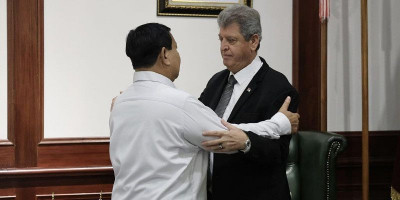 Menhan Prabowo dan Dubes Palestina Bahas Bantuan Kapal RS TNI untuk Palestina