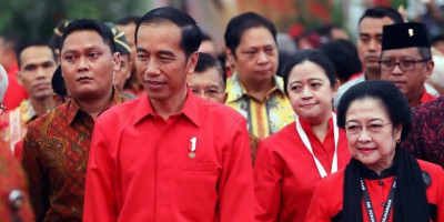 Pemaksaan Politik Dinasti Jokowi Telah Hancurkan Demokrasi Rasional