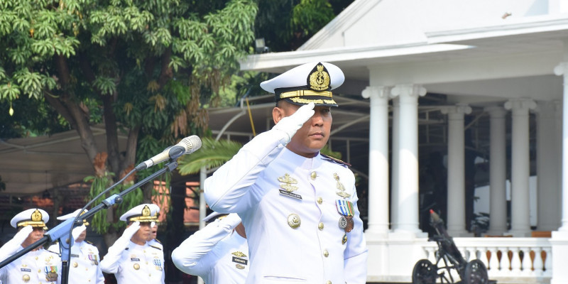 Penuh Khidmat, Prajurit Mako Kormar Laksanakan Upacara Hari Pahlawan