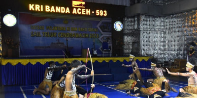 Melihat Serunya Pelayaran Lingkar Nusantara di Makassar 