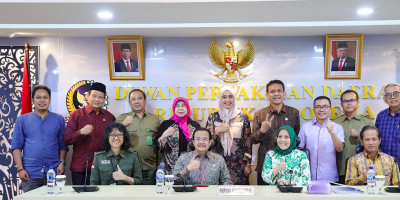 Komite II Bahas Alih Fungsi Lahan Pertanian 