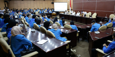 Fachrul Razi Berharap Mahasiswa FISIP UIN Syarif Hidayatullah Melek Dunia Politik