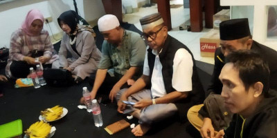Ervinna Caleg Partai Ummat Ajak Jaga Kekompakan dan Persatuan untuk Capai Tujuan
