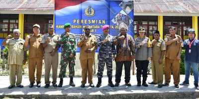 Komandan Pasmar 3 Resmikan Kampung Bahari Nusantara Pasmar 3 