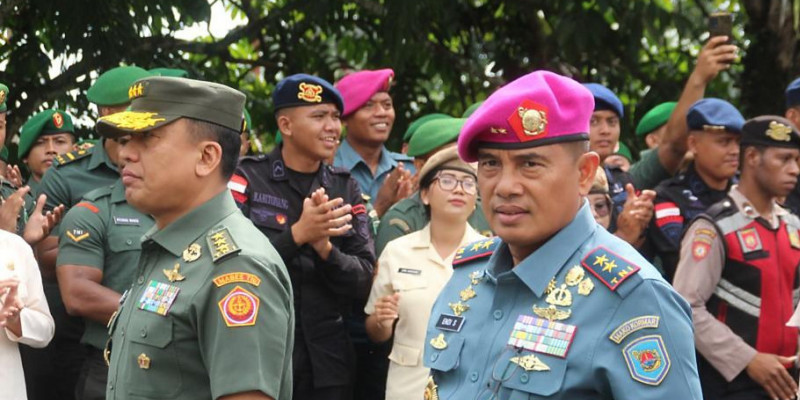 Dankormar Dampingi Panglima TNI dan Kapolri Kunjungan Kerja di Wilayah Papua