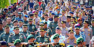 Panglima TNI Apresiasi Prajurit TNI-Polri Maluku Atas Semangat, Niat Ibadah, Loyalitas Untuk NKRI