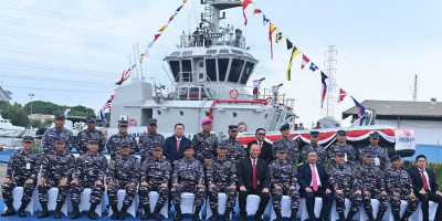 Pangkoarmada RI Hadiri Acara Delivery Ceremony Satu Unit Harbour Tug 