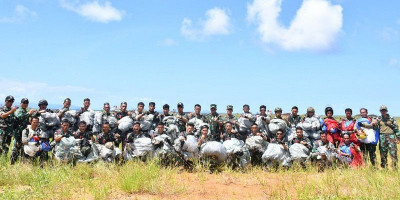 Prajurit Yontaifib 3 Marinir Laksanakan Terjun Tempur 