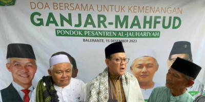 Mohon Doa Restu Bangun Cirebon-Indramayu, Prof Rokhmin Kunjungi Ponpes Al-Jauhariyah Balerante Palimanan