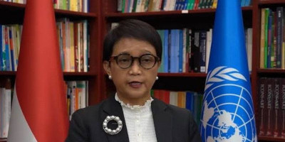 Retno Marsudi: Membuka Jalan Diplomasi Indonesia dengan Keberanian dan Kecerdasan